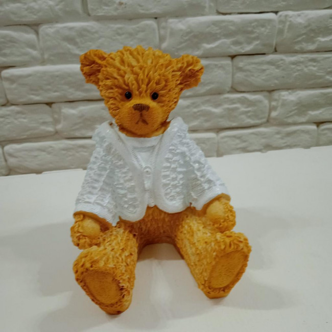 URSO RESINA SENTADO 12CM MENINO