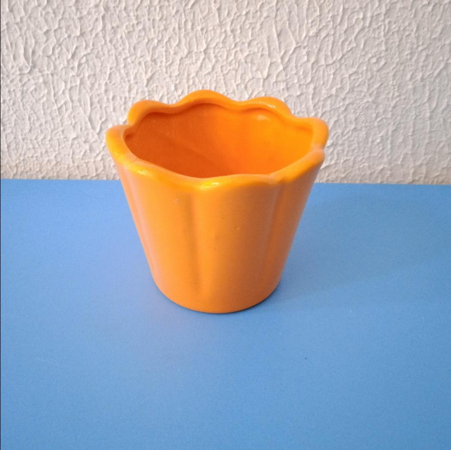 VASO PIRULITEIRO COM BABADO LARANJA