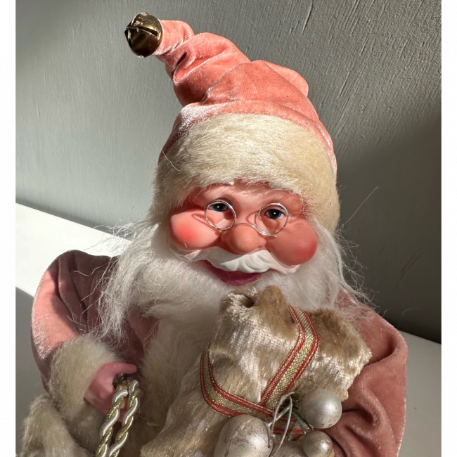 Papai Noel Sentado Rosa