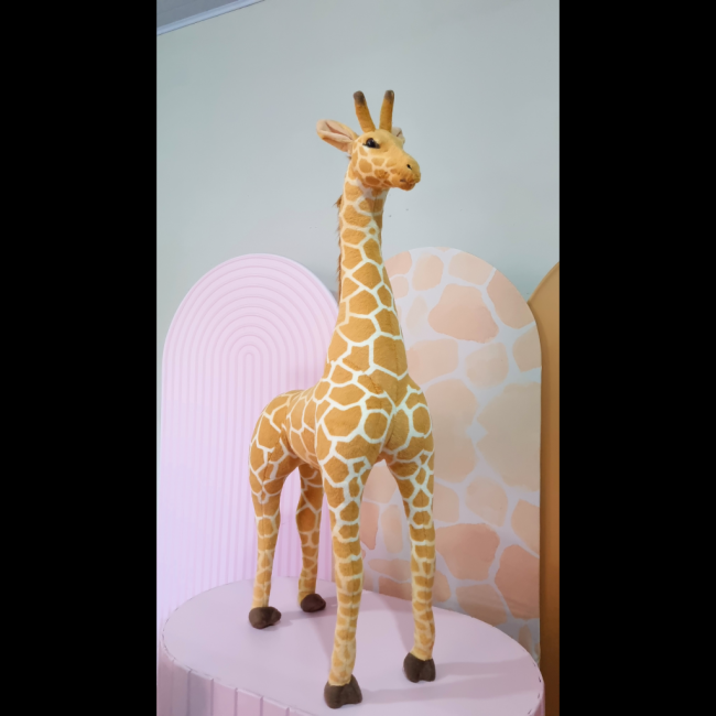 Girafa pelucia 1.40m