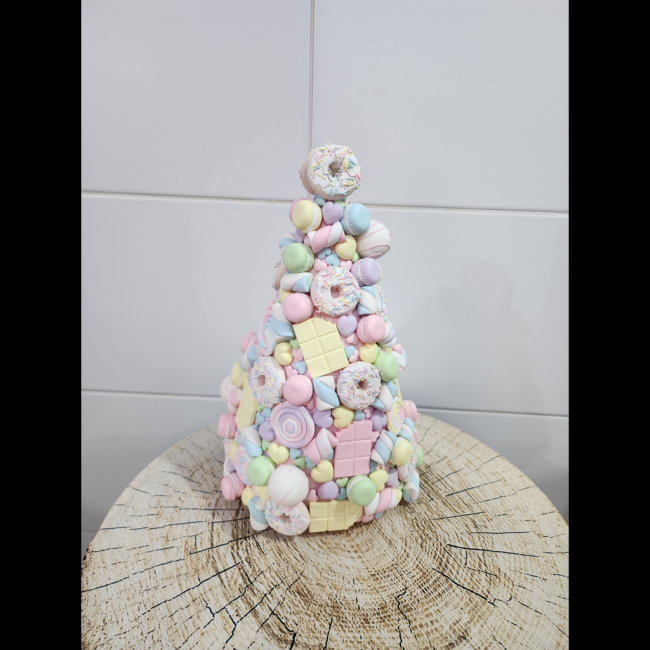 Torre de doces em biscuit