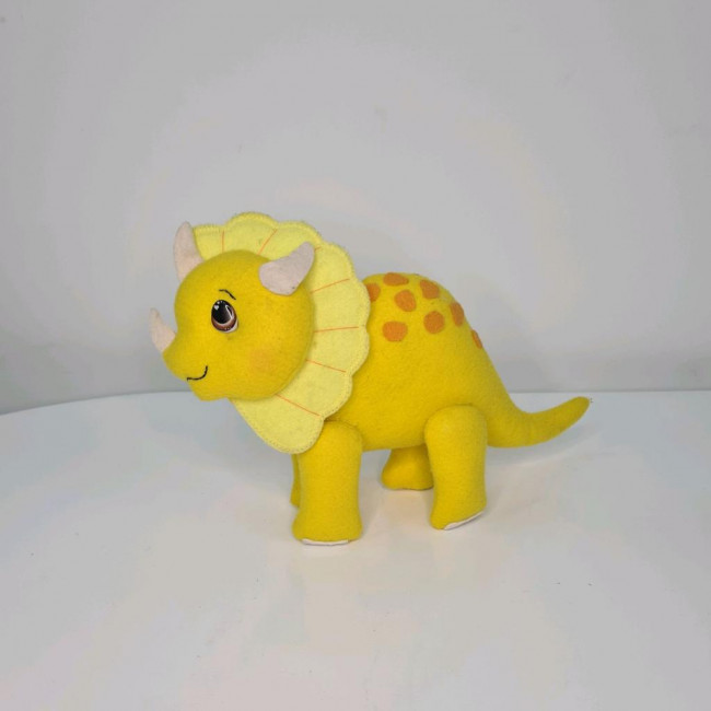 Dinossauro baby feltro amarelo