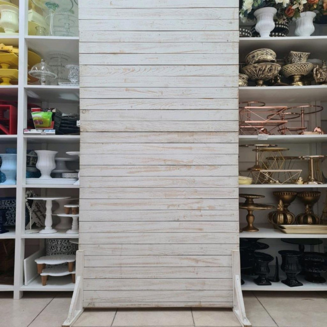 Painel de madeira pallet branco patinado