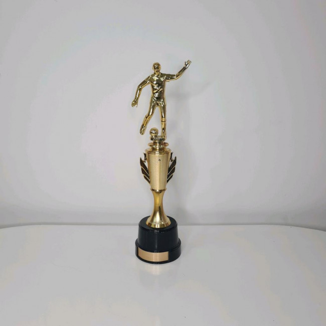 Troféu jogador de futebol M dourado