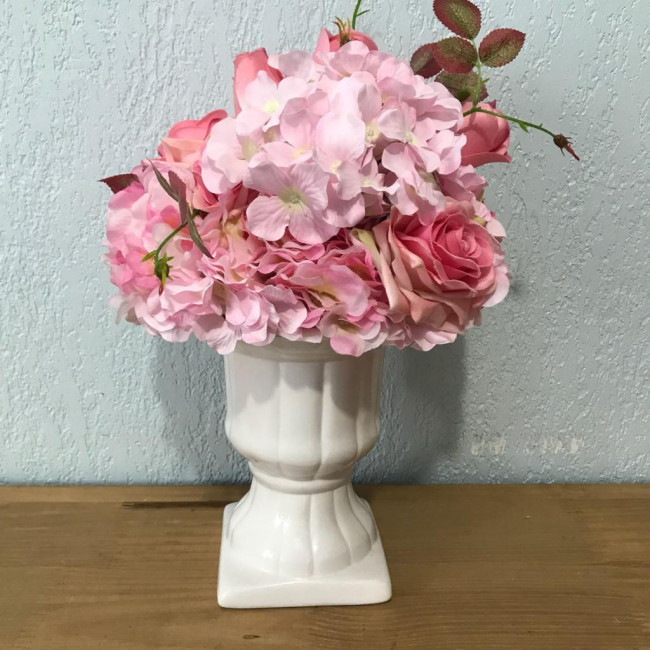 Arranjo Rosa de Rosas e Hortênsias P3