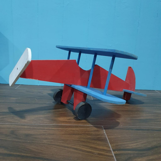 Avião MDF Azul, Vermelho e Branco