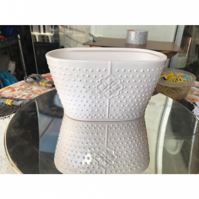 VASO OVAL BRANCO PORCELANA DE TEXTURA ( GRANDE)