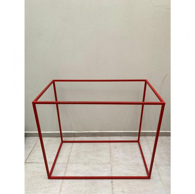 Mesa cubo vermelha