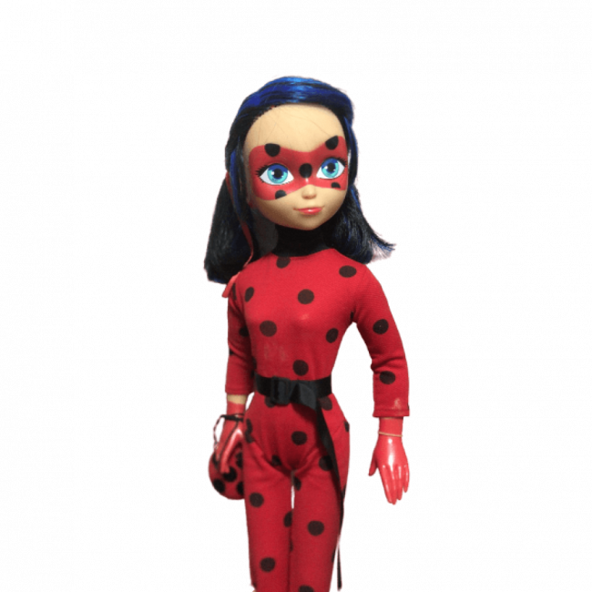 Boneca Ladybug G