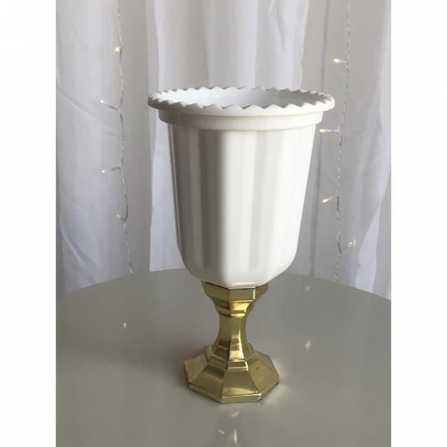 Vaso de acrílico dourado e branco