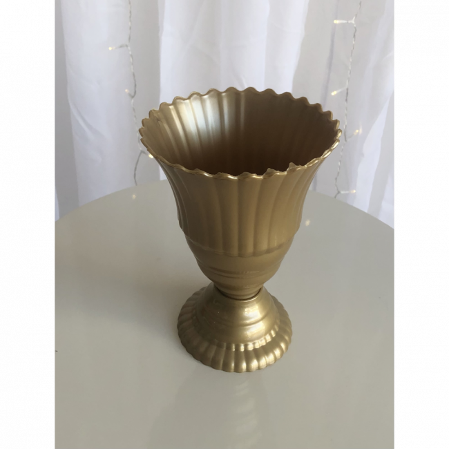 Vaso de acrílico dourado