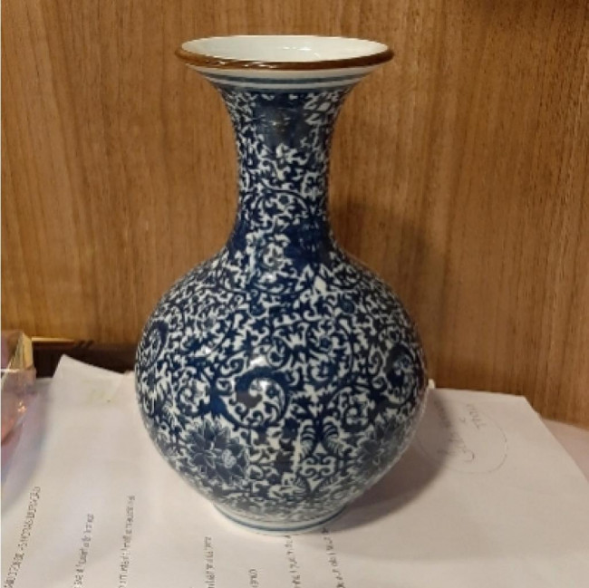 Vaso português azul branco