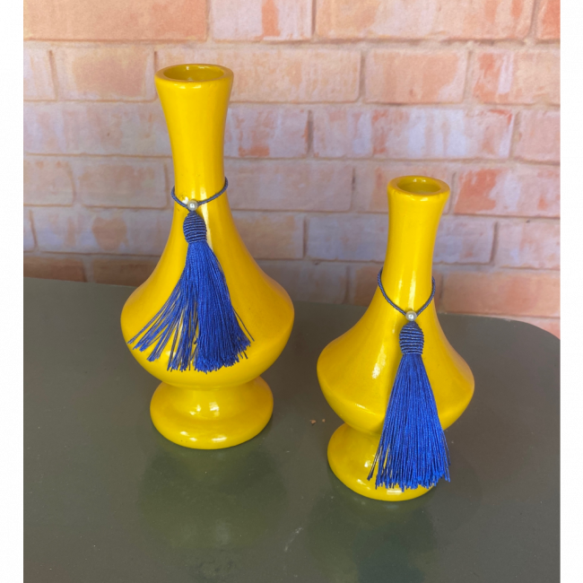 Vasos em dupla amarelo detalhe azul