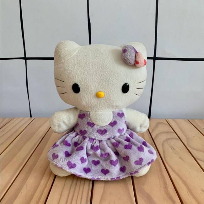Boneca Hello Kitty vestido lilás