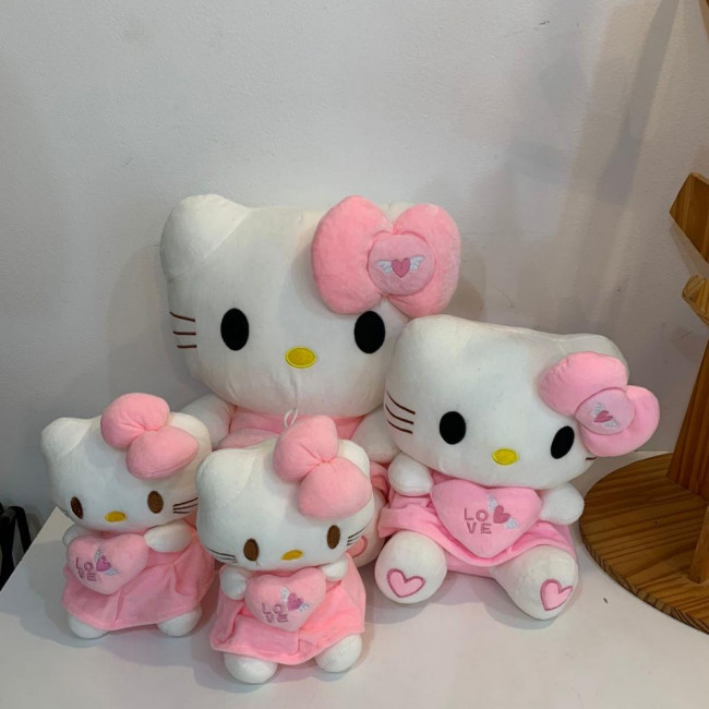 Kit pelúcias Hello Kitty com 3