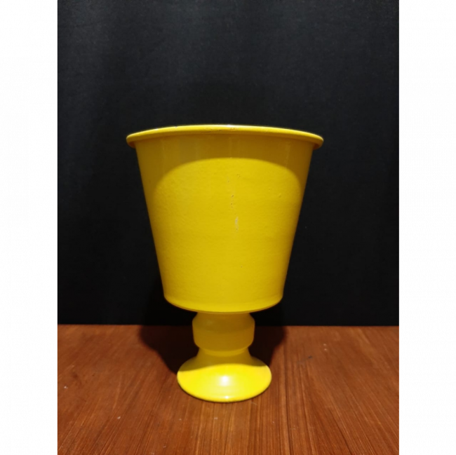 Vaso amarelo 17cm (Alumínio)