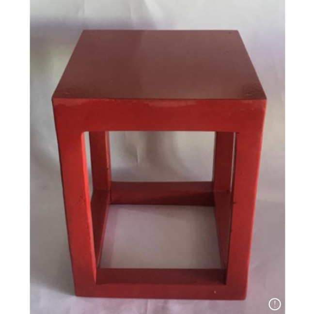 Cubo de mesa vermelho  G 19,5  x 19,5 x 26 cm Altura