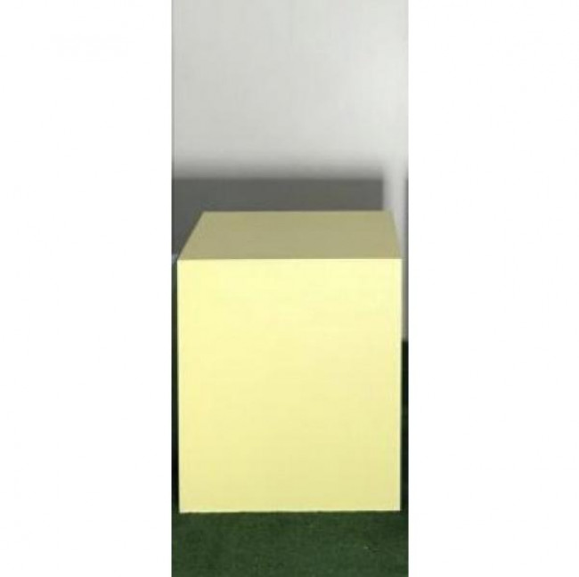 Mesa cubo amarelo candy 60 X 60 X 71cm altura