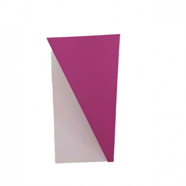 Mesa Cubo pink torcido  G ( 40 x 40 x 90,5 CM DE ALTURA)