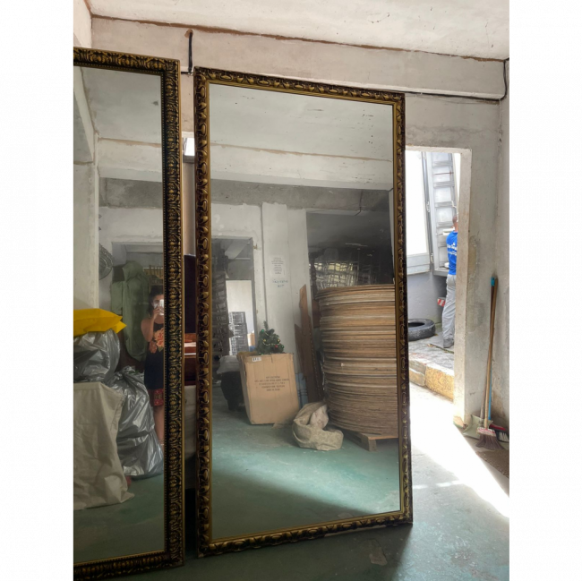 [MANUTENÇÃO] Espelho de Chão com Moldura Dourada 01 (2,34)