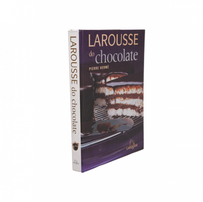 LIVRO LAROUSSE DO CHOCOLATE (C 20 CM | L 3 CM | A 27 CM)